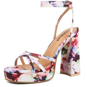 Floral Platform Strappt Sandals